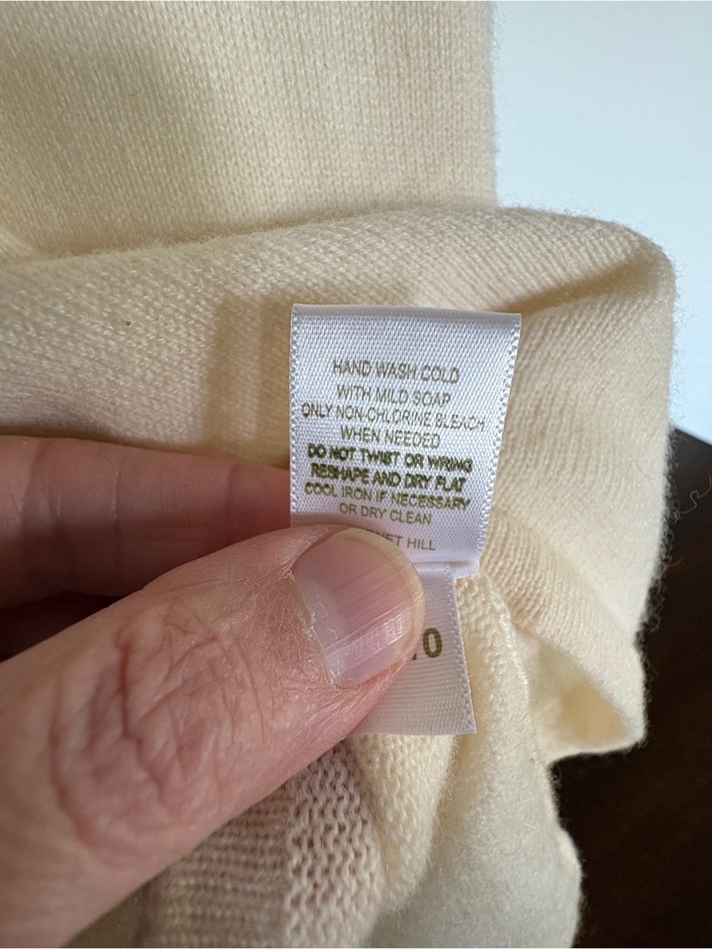 EUC Garnet Hill Cashmere Pocket Tee, sz M - Picture 5 of 8